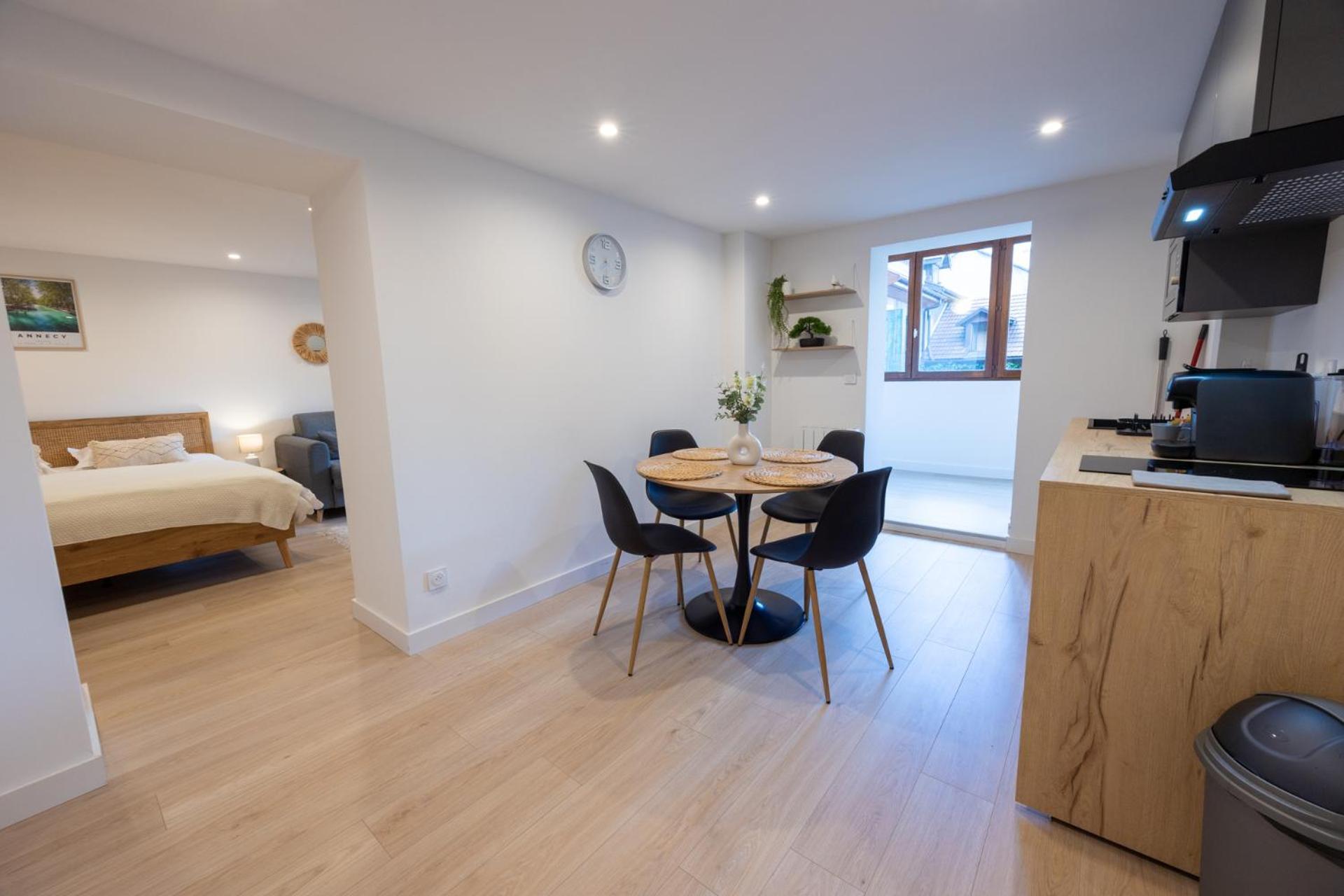 Destination Royale Apartment Annecy Ngoại thất bức ảnh